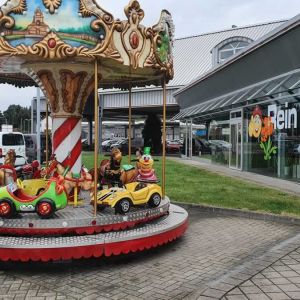 Kinderkarussell 12 mieten, Nostalgiekarussell Vermietung, Verleih