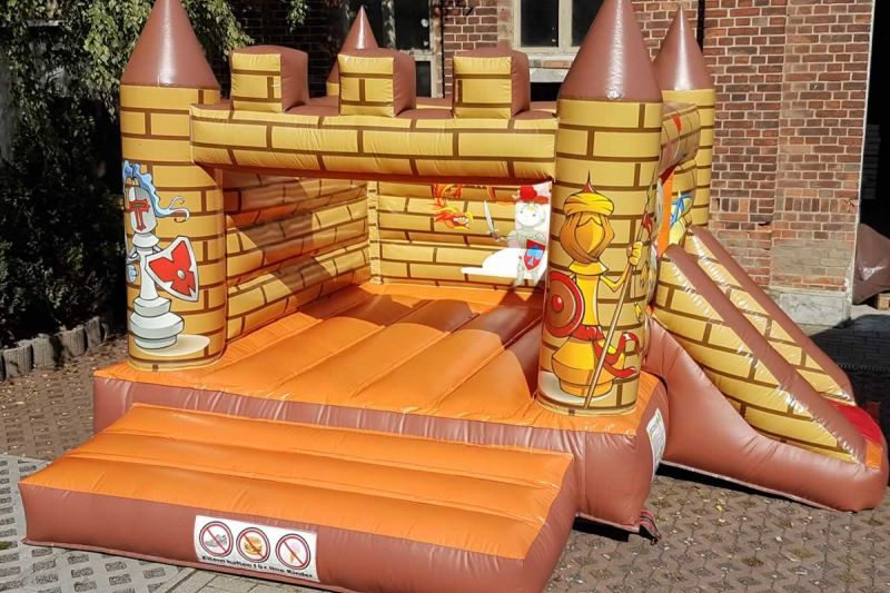 Hüpfburg Ritterburg mit Rutsche mieten, Hüpfburgen Verleih