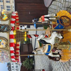 Nostalgiekarussell Pferdchen mieten, Kinderkarussell Vermietung, Verleih
