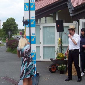 Hau den Lukas blau-weiß mieten, Hau den Lukas Verleih