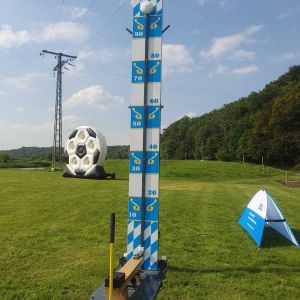 Hau den Lukas blau-weiß mieten, Hau den Lukas Verleih